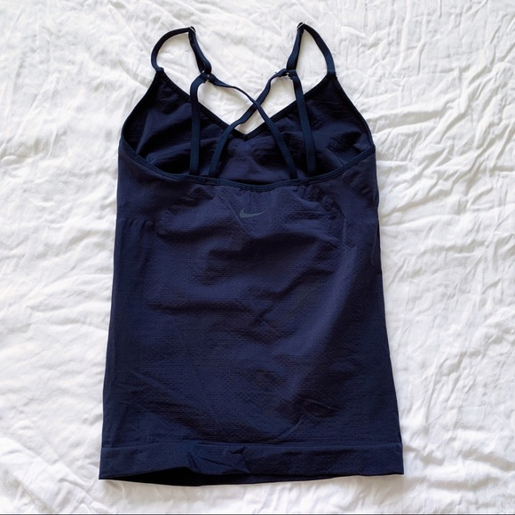 NIKE Compression Tank Top - Picture 4 of 6
